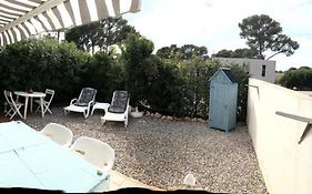 La Plage A 5 Minutes A Pied, Calme Et Verdure